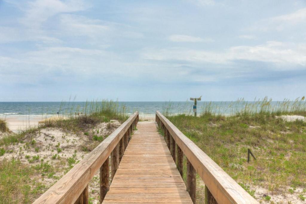 A Wave From It All Oceanview 2Nd Level Patio Jacksonville Beach Exterior foto